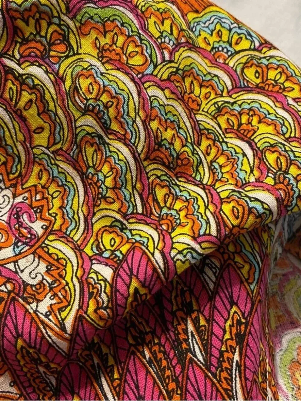 Anthropologie cotton pink orange feather print 84